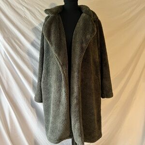 Cozy Green Sherpa Women's Coat